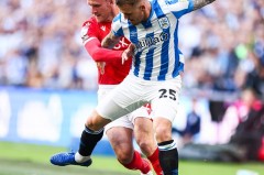 英超德比夜：曼城3-0曼联，利物浦1-0绝杀伯恩利，争冠格局浮现